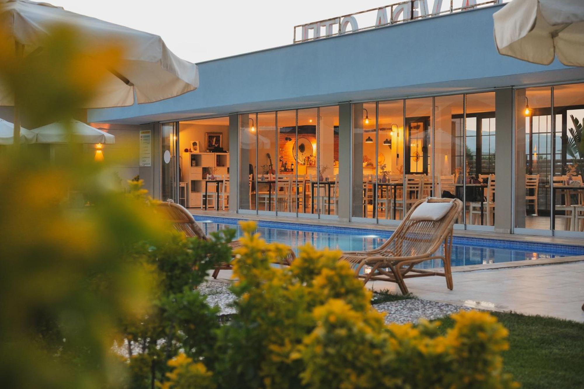 La Vida Otel อูร์ลา ภายนอก รูปภาพ