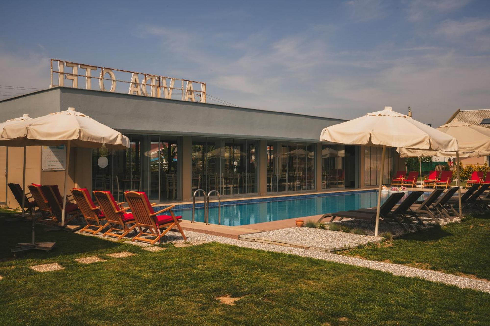 La Vida Otel อูร์ลา ภายนอก รูปภาพ