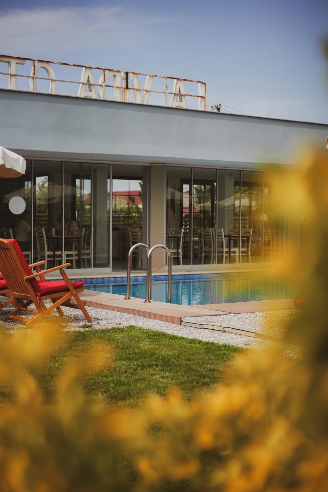 La Vida Otel อูร์ลา ภายนอก รูปภาพ