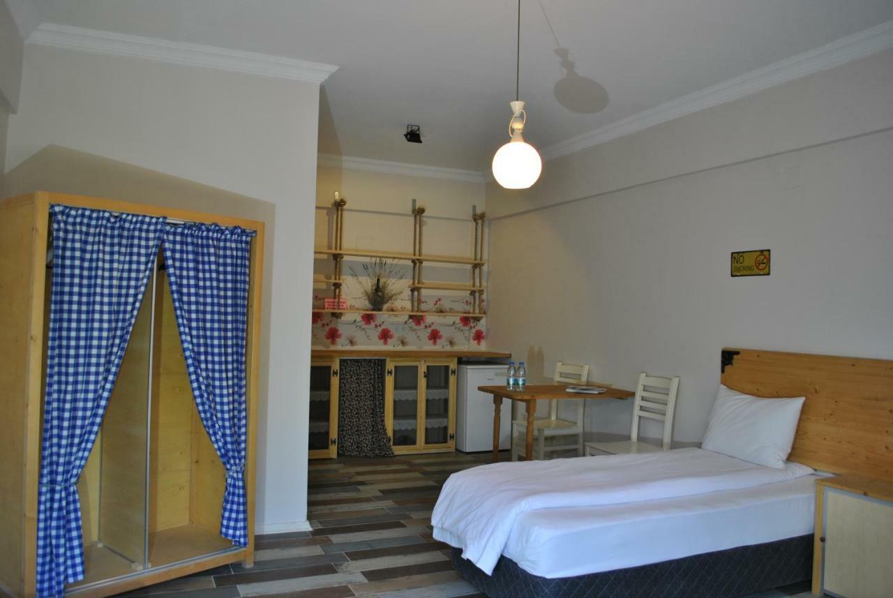 La Vida Otel อูร์ลา ภายนอก รูปภาพ