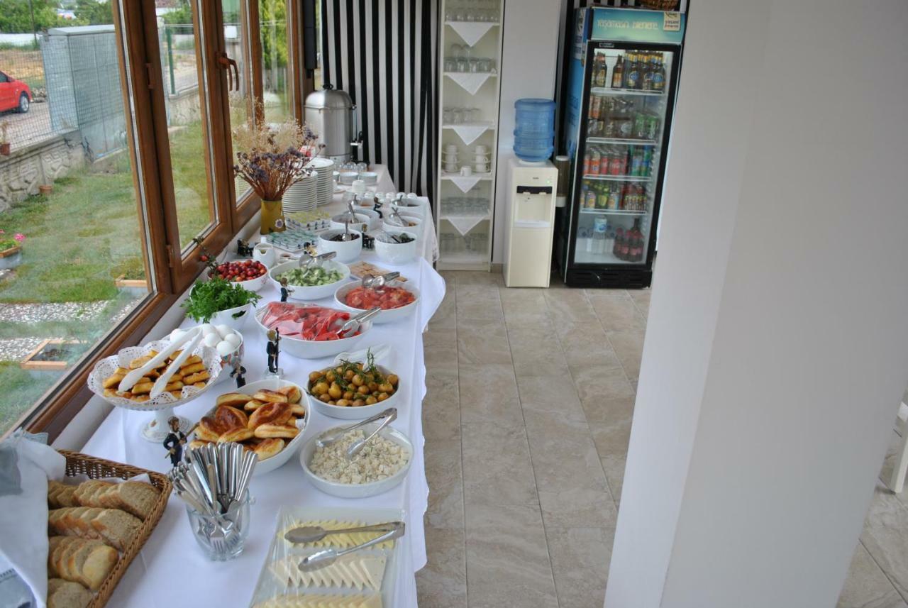 La Vida Otel อูร์ลา ภายนอก รูปภาพ