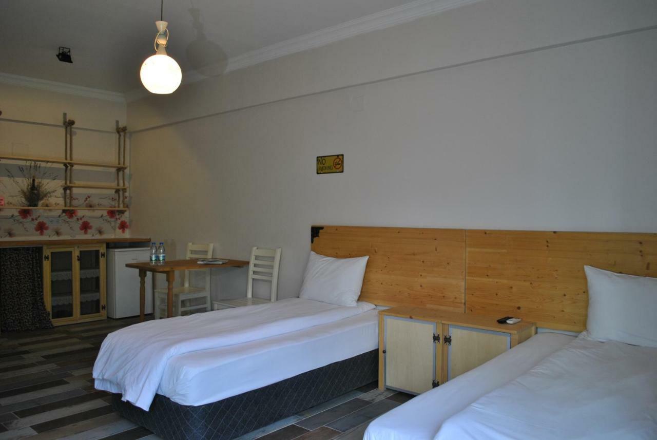 La Vida Otel อูร์ลา ภายนอก รูปภาพ
